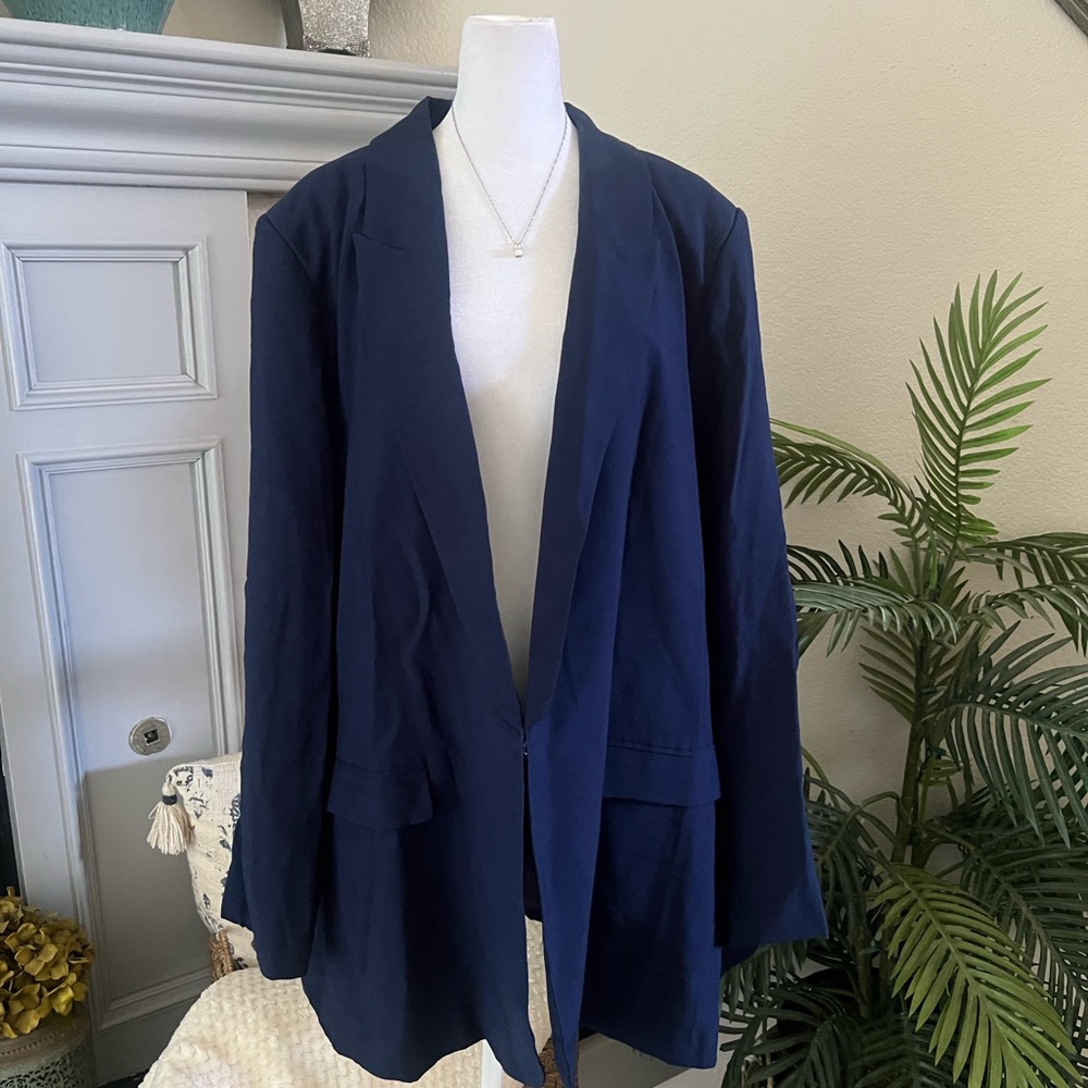 City Chic Blue Blazer Structured Professional Suit Jacket XXL/24 - Picture 2 of 9